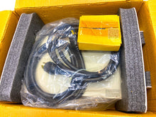 Load image into Gallery viewer, CS-12HDD-L1530 I Server Technology Sentry Cabinet Distribution 12 Outlet PDU