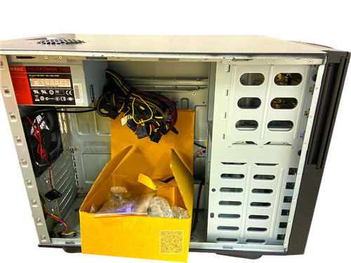 TITAN650 I Antec Titan 650 Server Tower System Cabinet 10 x Bay 650 W PSU & Fan