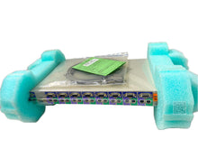 Load image into Gallery viewer, 400336-001 I Open Box HP Compaq 1X4-Port Single User KVM Switch 147092-001